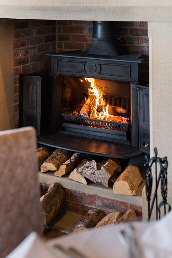 The Alma Inn Colne  Bagian luar foto
