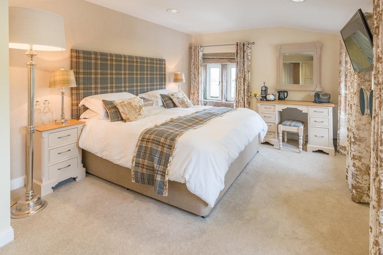 The Alma Inn Colne  Bagian luar foto